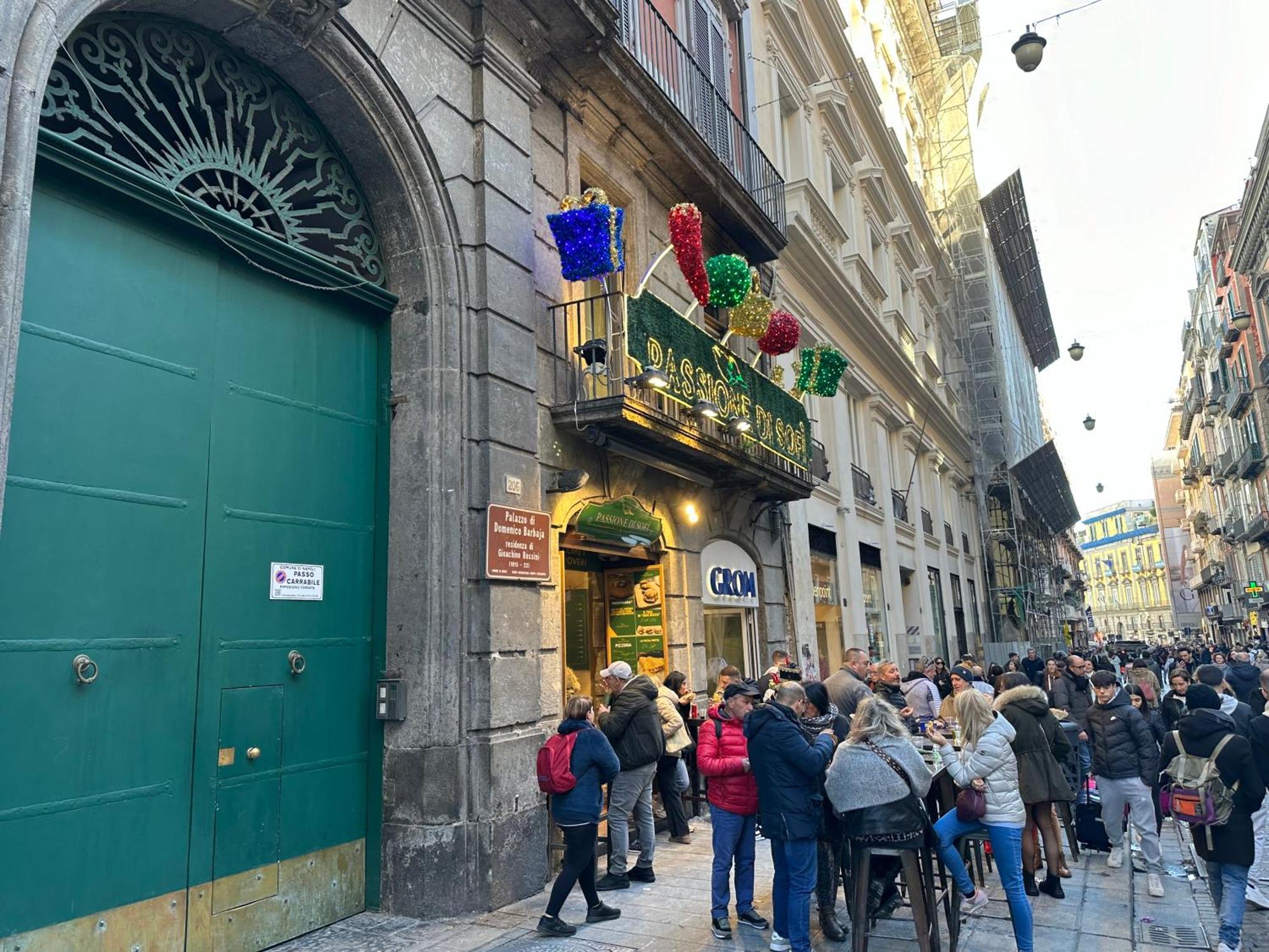 Casa Rossini Apartments ナポリ エクステリア 写真